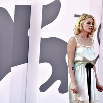 Kristen Stewart - Provocative and Androgynous Shoots in kristen stewart sexy the fappening blog 139.jpg - hidden celebrity photo